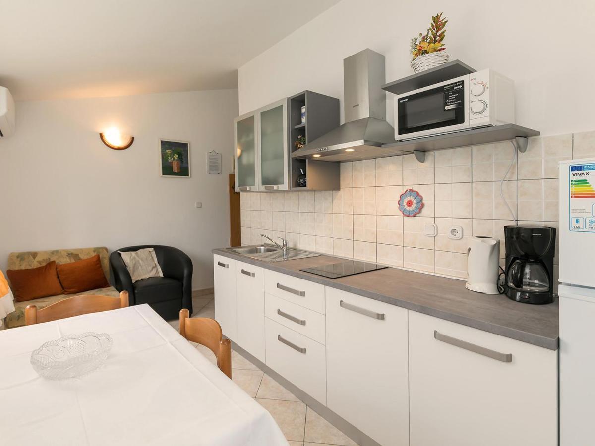 Apartments Graziella Porec Exterior photo